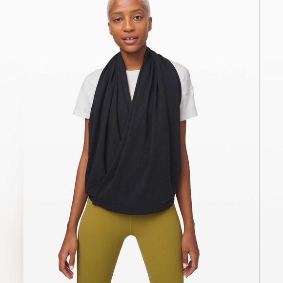 Lululemon Vinyasa Scarf *Rulu - Picture 5 of 7
